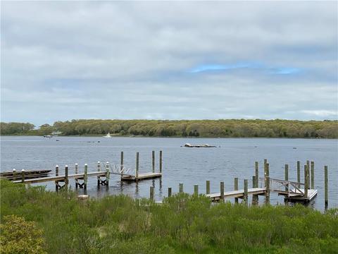 27 Pasadena Ave, Westerly, RI 02891 photo 4
