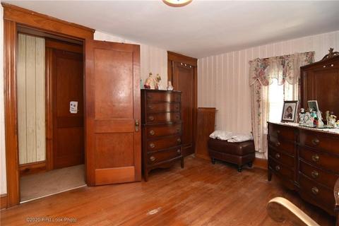 169 Killingly St, Providence, RI 02909 photo 25
