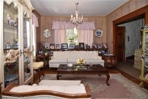 169 Killingly St, Providence, RI 02909 photo 16