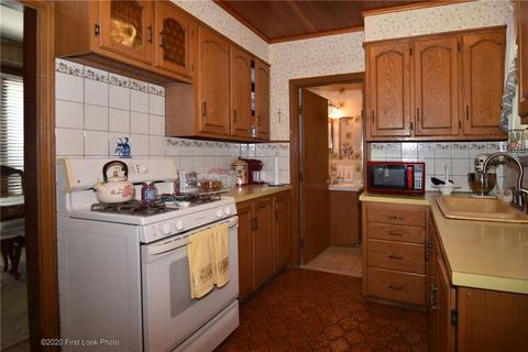 169 Killingly St, Providence, RI 02909 photo 8