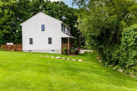 98 Arland Ct, Woonsocket, RI 02895 photo 5