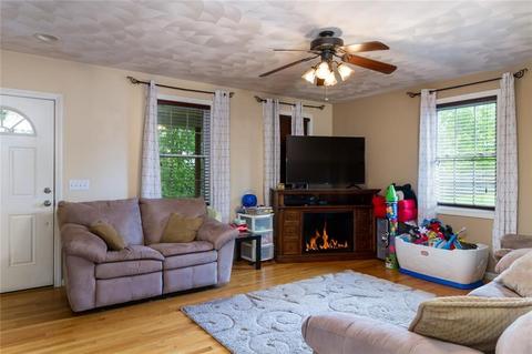 98 Arland Ct, Woonsocket, RI 02895 photo 18