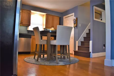 395 Cass Ave, Woonsocket, RI 02895 photo 9