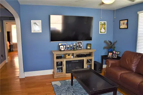 395 Cass Ave, Woonsocket, RI 02895 photo 6