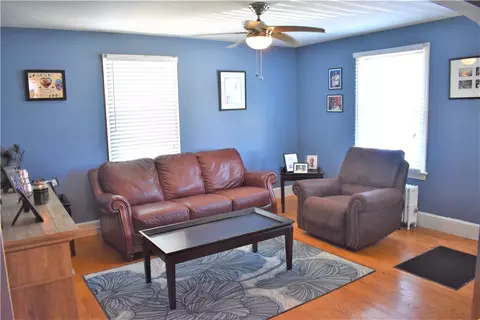 395 Cass Ave, Woonsocket, RI 02895 photo 7
