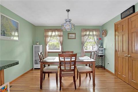 481 Hancock St, Tiverton, RI 02878 photo 15
