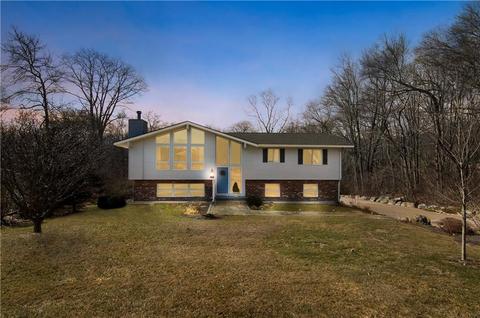 3 Gounod Rd, Westerly, RI 02891 photo 1