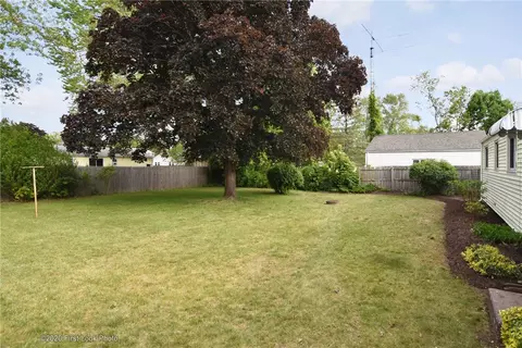 70 Union Ave, Warwick, RI 02889 photo 32