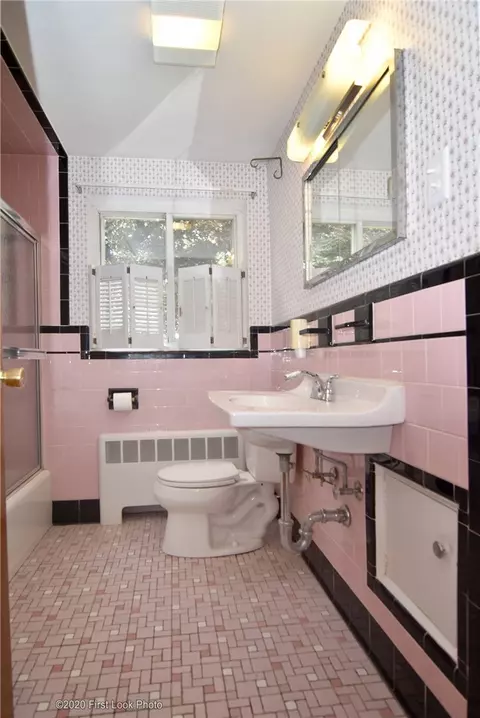 70 Union Ave, Warwick, RI 02889 photo 22