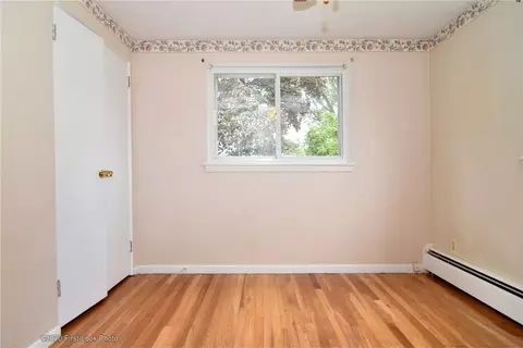 70 Union Ave, Warwick, RI 02889 photo 17