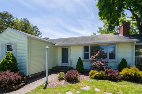 310 Hillard Ave, Warwick, RI 02886 photo 2