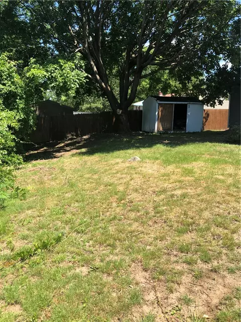 17 Hillside Dr, Warwick, RI 02889 photo 7