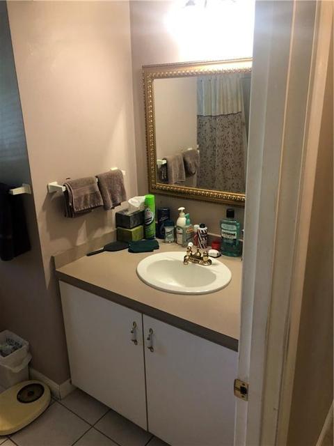 17 Hillside Dr, Warwick, RI 02889 photo 4