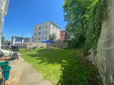 56 Wilson Ave, Woonsocket, RI 02895 photo 8