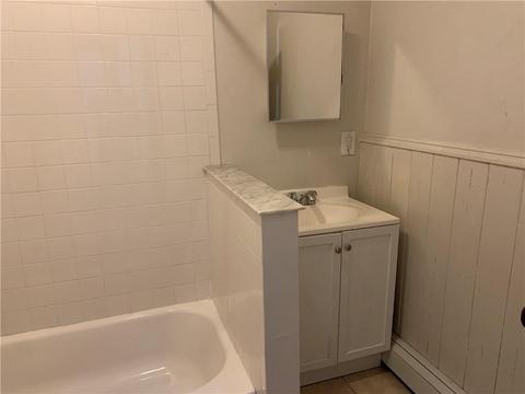 89 Hamlet Ave, Woonsocket, RI 02895 photo 38