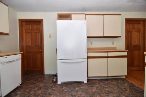 18 E Shore Dr, Exeter, RI 02822 photo 4