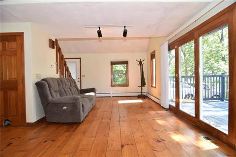18 E Shore Dr, Exeter, RI 02822 photo 5