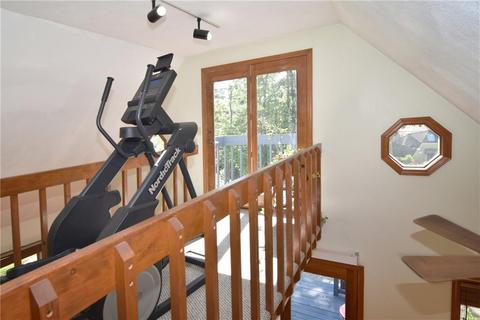 18 E Shore Dr, Exeter, RI 02822 photo 8