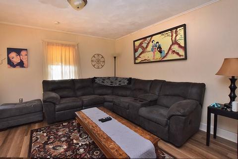 88 Chaplin St, Pawtucket, RI 02861 photo 4