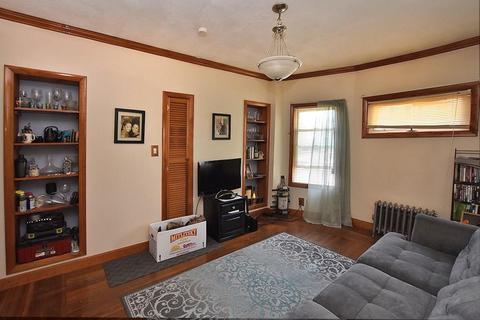88 Chaplin St, Pawtucket, RI 02861 photo 2
