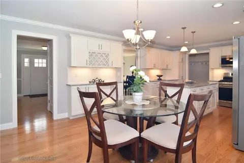 38 E Lantern Rd, Lincoln, RI 02865 photo 16