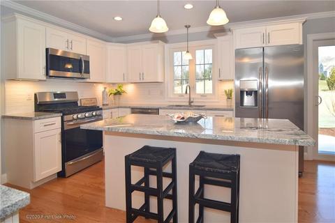 38 E Lantern Rd, Lincoln, RI 02865 photo 13