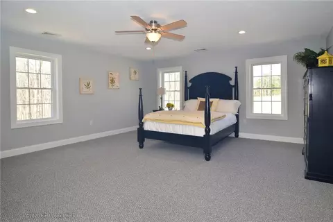 38 E Lantern Rd, Lincoln, RI 02865 photo 24