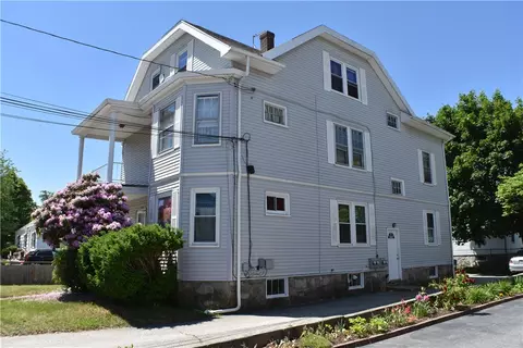 225 Knight St, Woonsocket, RI 02895 photo 2