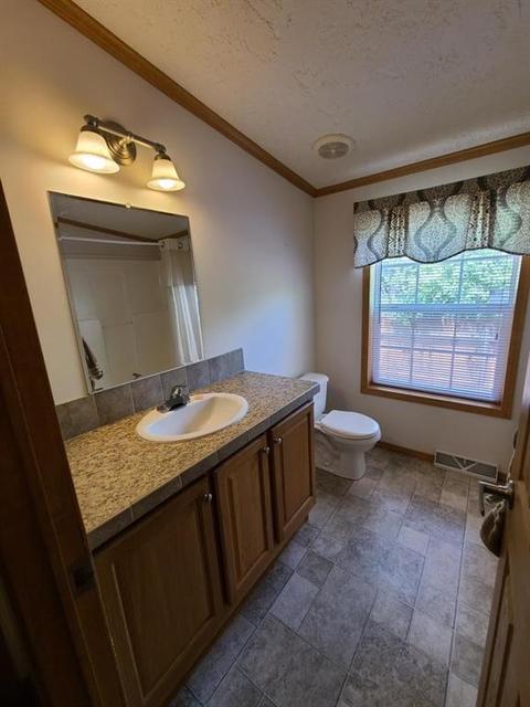 56 Oak Ter, Mapleville, RI 02839 photo 10