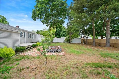 85 Crystal Dr, Warwick, RI 02889 photo 27