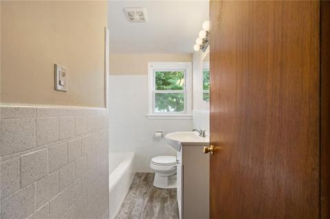 85 Crystal Dr, Warwick, RI 02889 photo 21