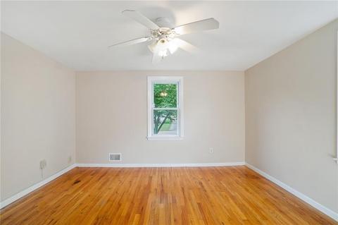 85 Crystal Dr, Warwick, RI 02889 photo 18