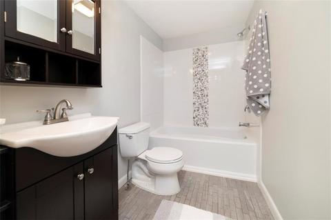 74 Pinecrest Dr, Exeter, RI 02822 photo 12