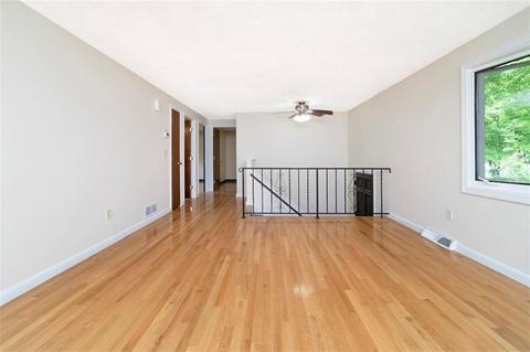 74 Pinecrest Dr, Exeter, RI 02822 photo 7
