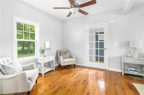 39 Long Ln, Warren, RI 02885 photo 4