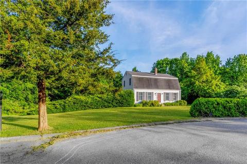 29 Robin Way, Westerly, RI 02891 photo 3