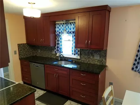 153 Covington Dr, Warwick, RI 02886 photo 10