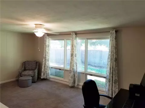 153 Covington Dr, Warwick, RI 02886 photo 8