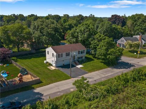 3 Denver Ave, Warren, RI 02885 photo 2