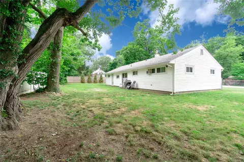 44 Gerald St, Warwick, RI 02886 photo 18