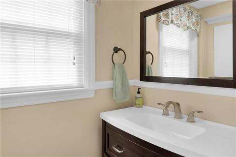 143 Main Ave, Warwick, RI 02886 photo 18