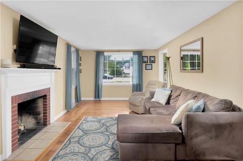 143 Main Ave, Warwick, RI 02886 photo 10