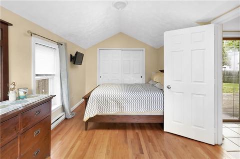 143 Main Ave, Warwick, RI 02886 photo 8