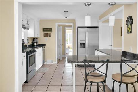 143 Main Ave, Warwick, RI 02886 photo 4