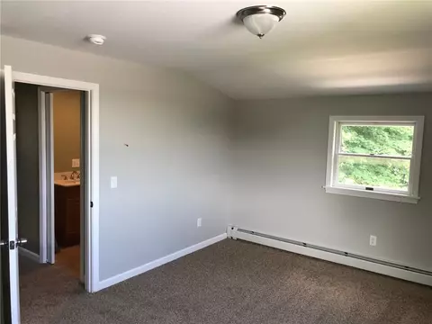 2 Top St, Westerly, RI 02891 photo 9