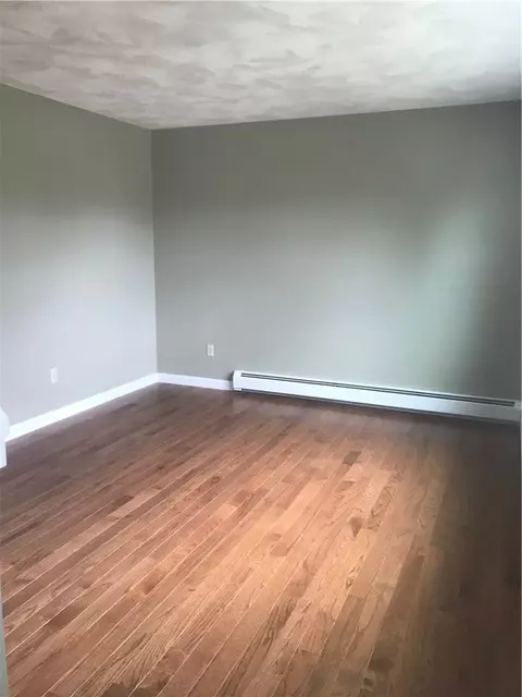 2 Top St, Westerly, RI 02891 photo 13