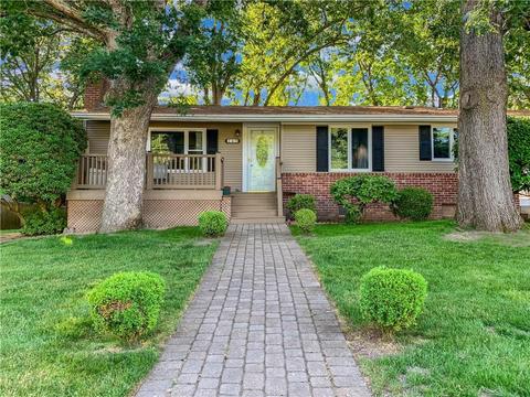 145 Cushing Rd, Warwick, RI 02888 photo 1