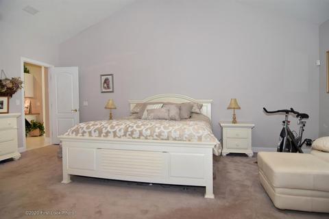 17 Katie Dr, Warren, RI 02885 photo 23