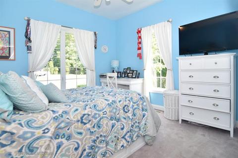 17 Katie Dr, Warren, RI 02885 photo 29