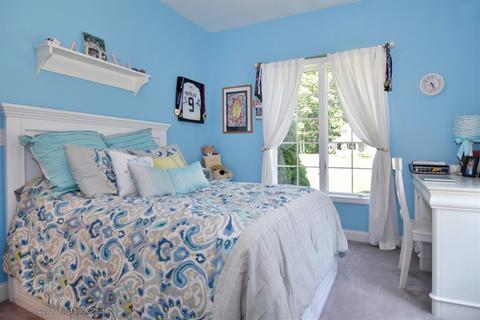 17 Katie Dr, Warren, RI 02885 photo 30